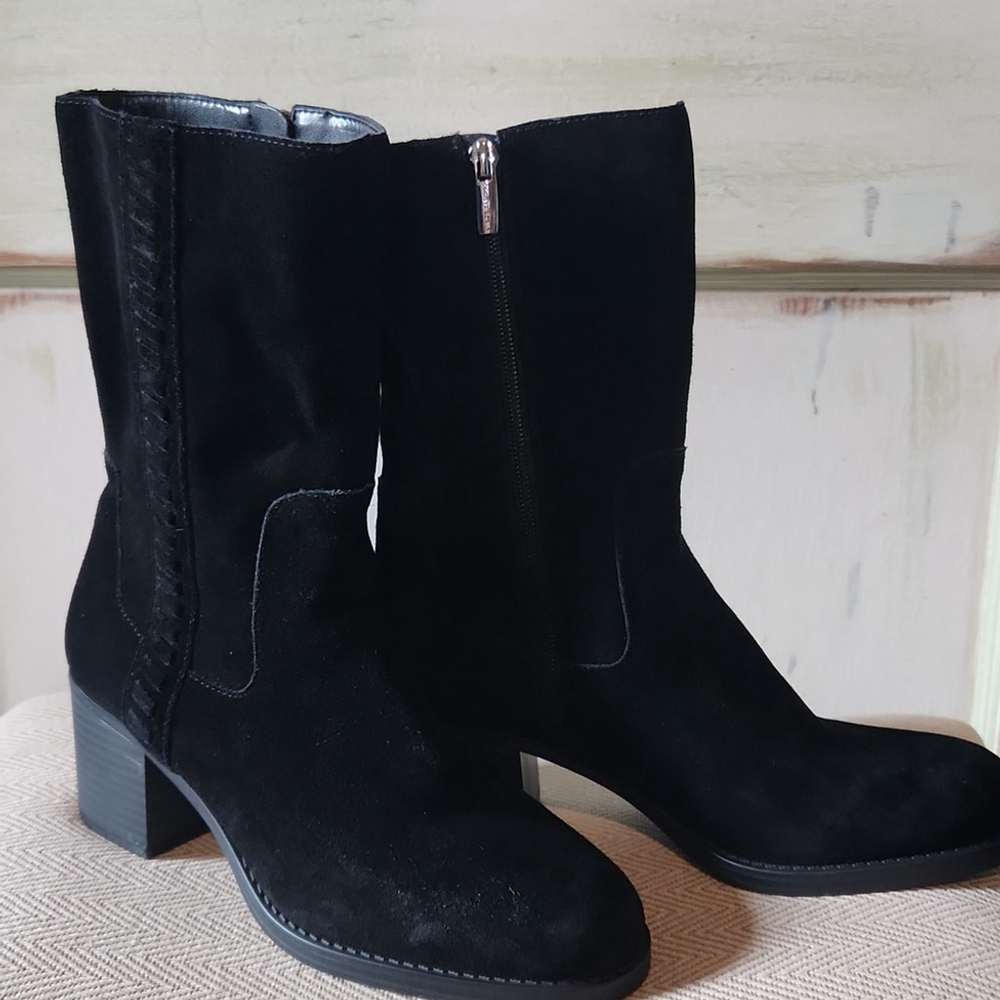 Vince Camuto - Suede black 2.5" heeled boots, mid-calf,zip up, sz 7, NWOT - Picture 4 of 8